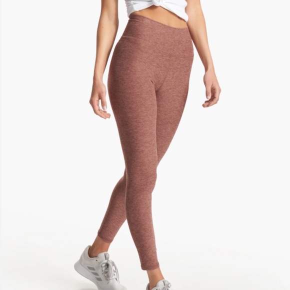 Clean Elevation Legging - Picture 1 of 4